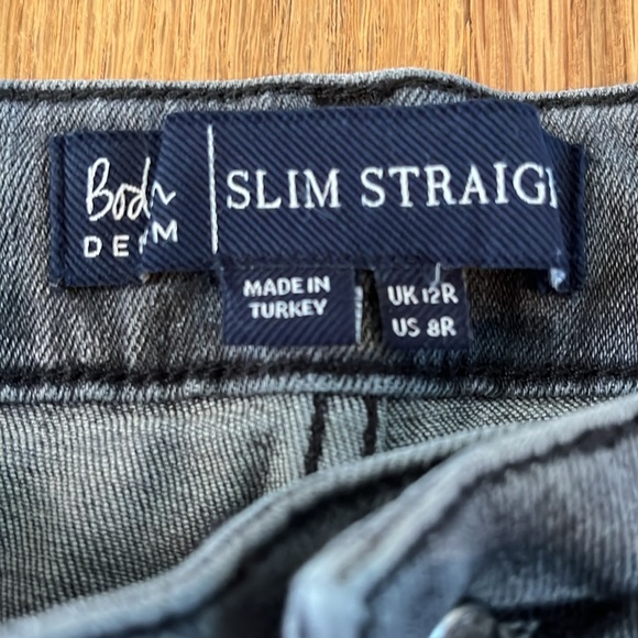 Boden Jeans - Picture 2 of 3